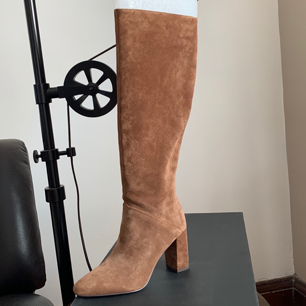 Banana Republic nutmeg slouch suede boot